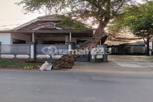 For Sale: Strategic Land and House by the Provincial Road with SHM