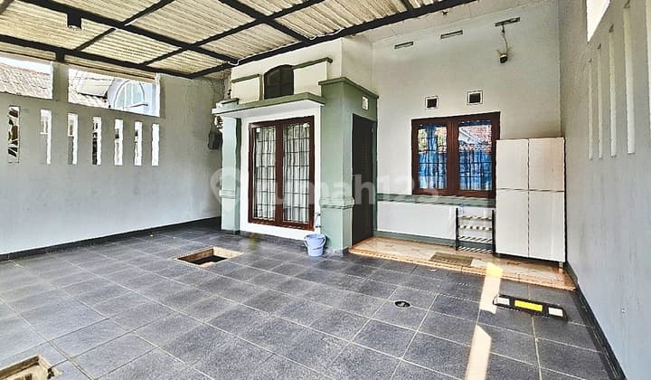 Peluang Langka! Rumah Harga Murah Siap Huni di Taman Sari dengan Akses Tercepat ke Pusat Kuliner di Taman Sari, Kota Harapan Indah Bekasi