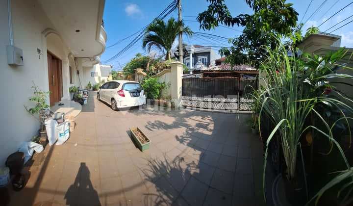 For Sale Attached Two-Story House, Can Be Purchased Individually in Sunter Kirana