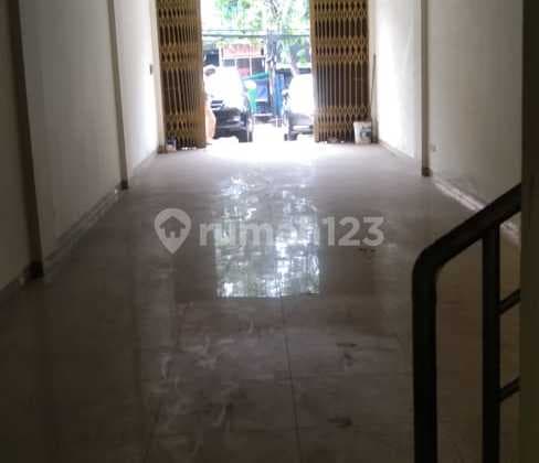 MURAH !! Dijual Ruko Gandeng Pluit Kosongan 3 lantai bagus siap huni