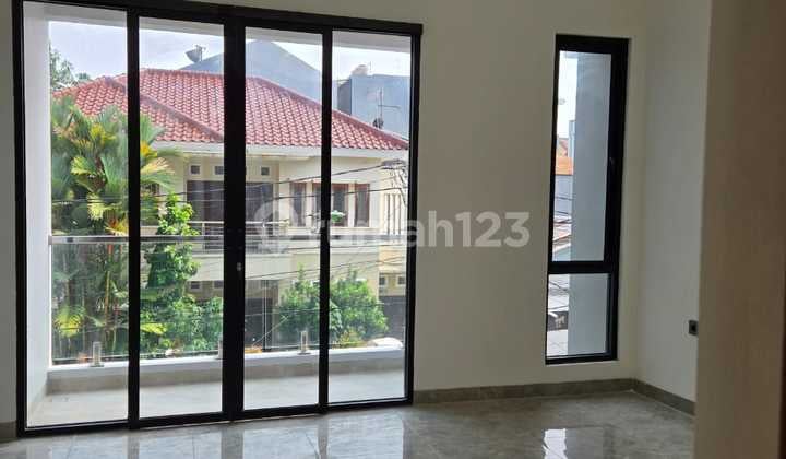 DIJUAL !! Rumah baru Kelapa Gading dalam komplek 2 lantai siap huni