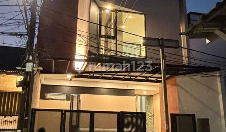 Murah Rumah Full Furnished 2 Lantai Siap Huni di Kelapa Gading