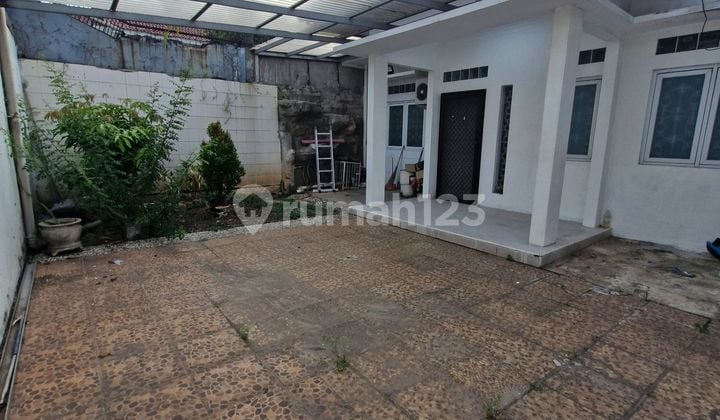 Dijual Rumah Asri dan Terawat di Cipinang Muara