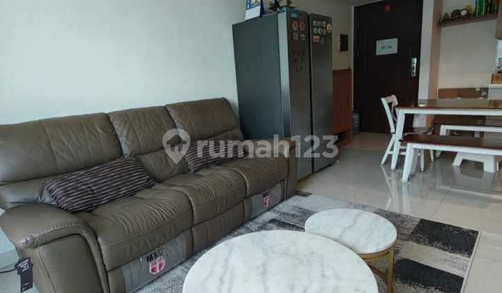 MURAH !! Dijual TH Apt. Kensington Furnish siap huni bagus