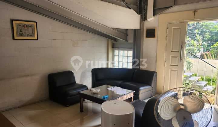 DIJUAL RUMAH KELAPA GADING BAGUS 3,5 LANTAI SIAP HUNI