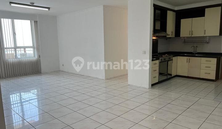 MURAH !! Dijual Unit Apt. Paladian Park Semifurnish siap huni !!