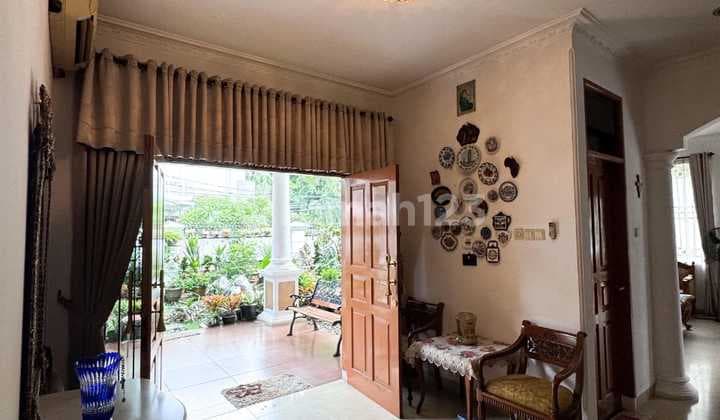 Dijual Rumah Kayu Putih Bagus Siap Huni Mewah 2 Lantai