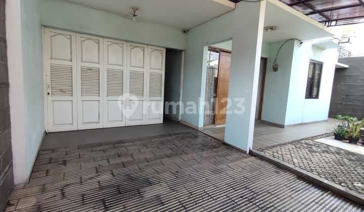 DIJUAL RUMAH BEKASI DALAM KOMPLEK TYTYAN INDAH 2 LANTAII BAGUS