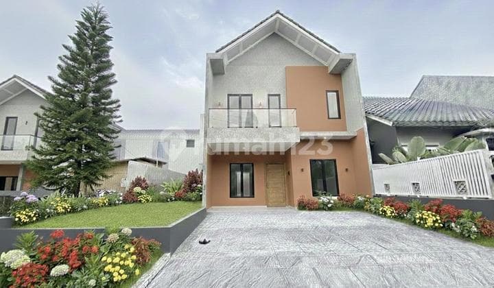 Murah!!! Dijual Rumah 2 Lantai di Serpong, Tangerang Selatan