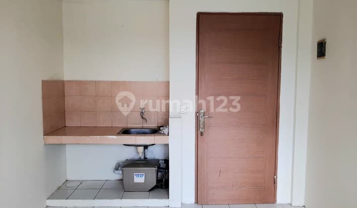 Cheap!!! For Sale Ready-to-Occupy Palm Mansion Apartment - Kalideres, West Jakarta