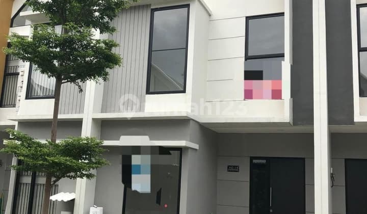 Dijual Cepat Rumah 2 Lantai di Pakuwon City Harga Istimewa