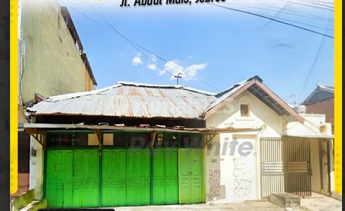 For Rent House with Warehouse Space on Jl. Abdul Muis, Jebres, Solo