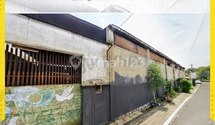Warehouse in the Kampung Batik Laweyan Solo Area, Suitable for Boarding House
