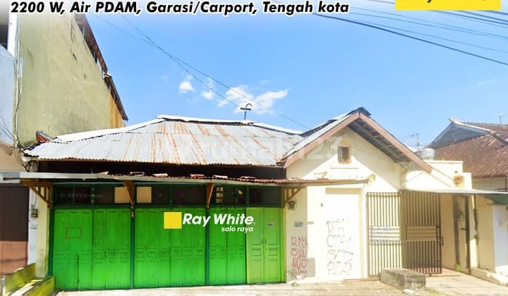 Disewakan Rumah dengan Los Ruang di Jl. Abdul Muis, Jebres, Solo