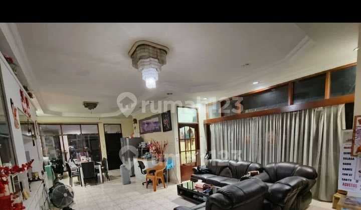 Rumah Bagus Di Petojo