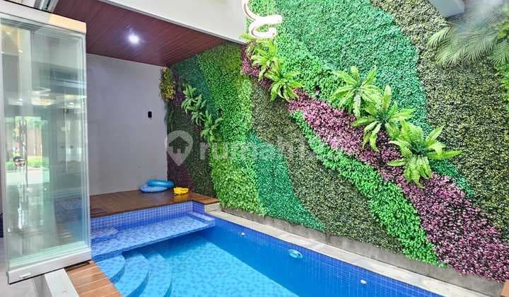 Rumah Bagus Mewah Dengan Kolam Renang Cluster Laveshdi Bekasi