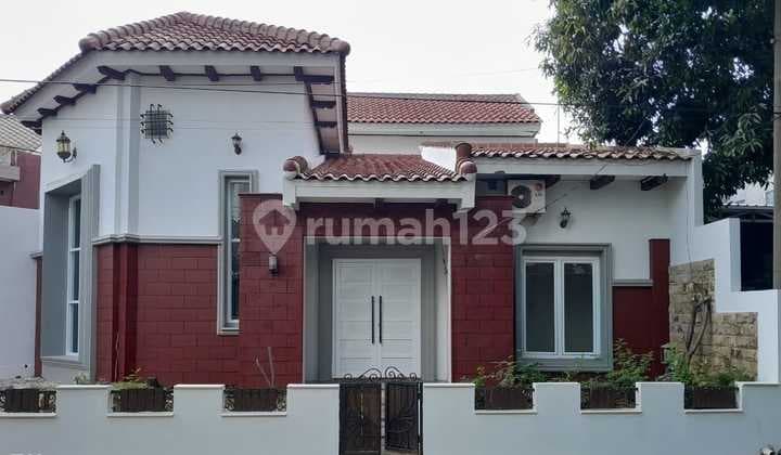 Dijual Rumah 2 Lantai Siap Huni di Persada Kemala Bekasi Kota
