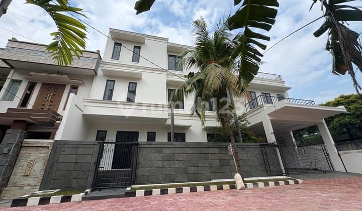 Luxury 3-story House in Pekayon Jaya, South Bekasi