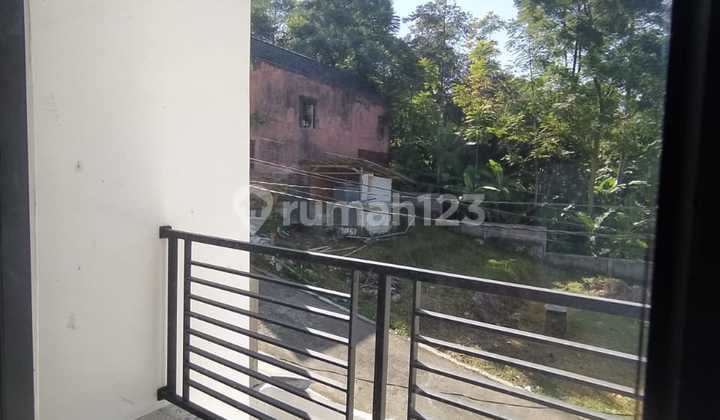 Rumah Villa Asri Pasir Impun Atas