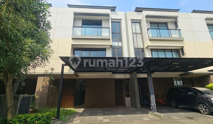 Turun Harga Rumah Mewah di The Zora Bsd City