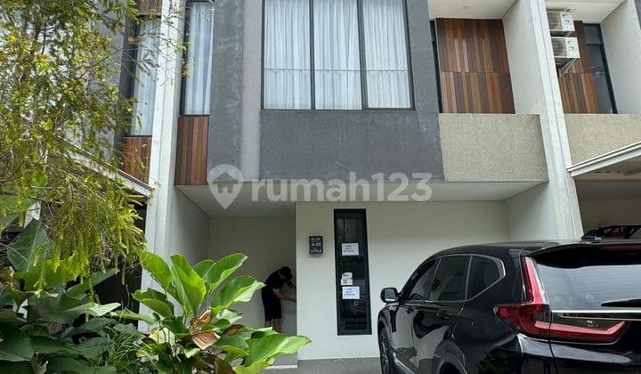 Dijual Rumah Siap Huni di Perumahan U Ville Bintaro Jaya