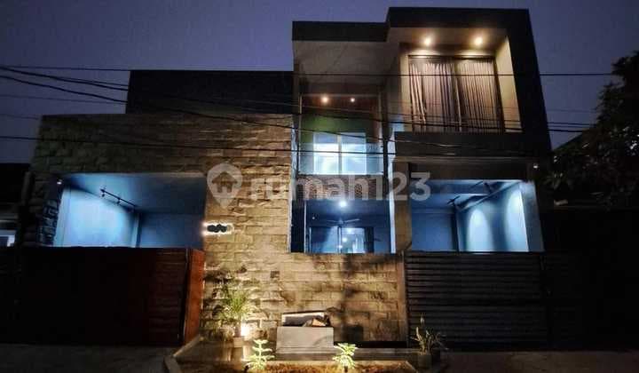 RUMAH CANTIK RAPI SIAP HUNI DI GRIYA JAKARTA PAMULANG