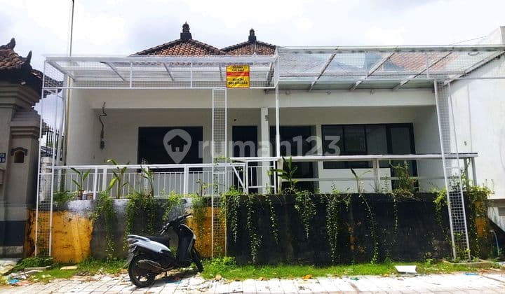 Tanah Strategis Disiligita Berikut Bangunan