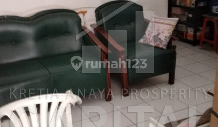 Jual Ruko ( ada kamar2 bt kost ) Main Road jln Cibadak - Bandung