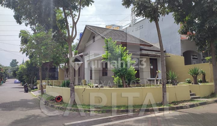 Rumah Nyaman posisi Hook di Istana Gardenia Regency - Cimahi Utara
