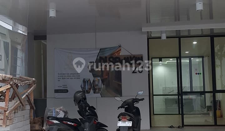 Rumah Baru Nyaman 2 Lantai Dekat Ruko , Fas Umum , Sekolah , Rs