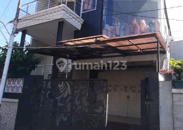 Ruang Usaha Tengah Kota Semarang