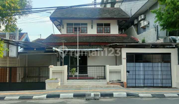 Rumah dijual di Erlangga Raya