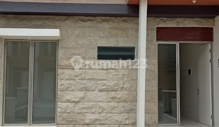 Jual/Sewa Rumah 2Lt Greenland Residence