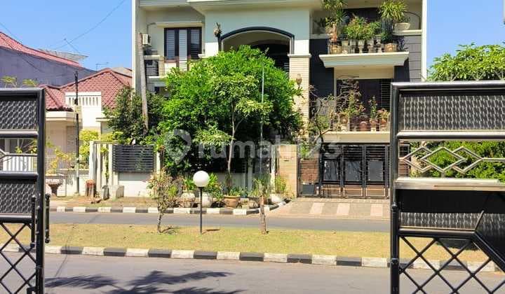 Dijual Rumah Mewah Raya Sutorejo Prima