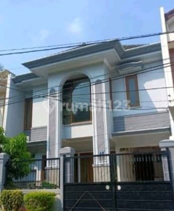 For Sale Second Hand House Babatan Pratama, Wiyung