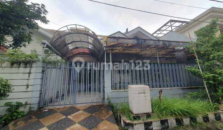 For Quick Sale Old House Dharmahusada Indah