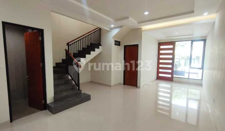 Rumah Baru Gress Pantai Mentari