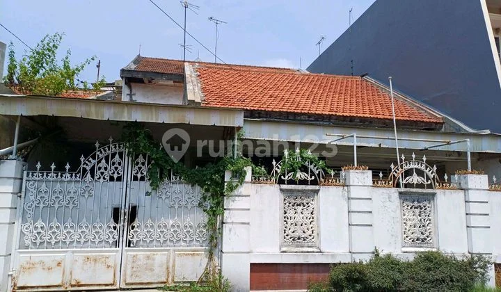 Rumah Lama Hitung Tanah Babatan Pantai Utara Rumah Lama Hitung Tanah Babatan Pantai Utara