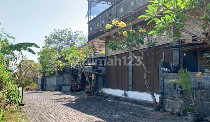 Rumah 4 Kamar Tidur + Toko Strategis di Benoa, Dekat Tugu Ngurah Rai - Nusa Dua