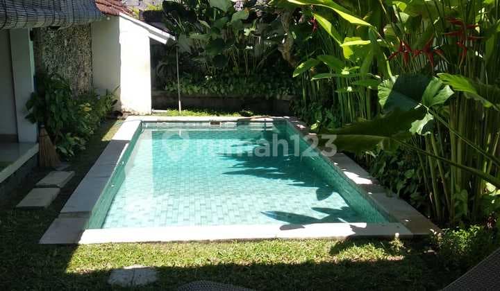 FOR RENT 2 BEDROOM VILLA BEACHSIDE SANUR (93VA9)