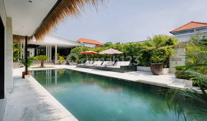 5 Bedroom Luxury Villa In Umalas - 15M Infinity Pool (385V)