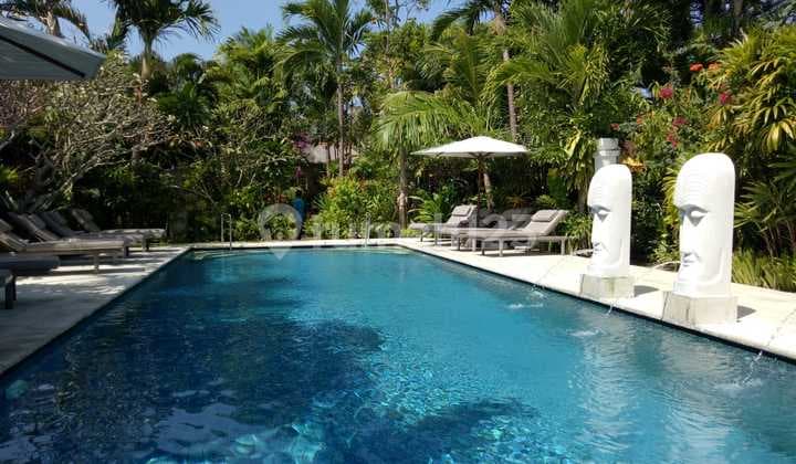 Freehold Beachside Villa For Sale Jalan Danau Poso, Sanur (93V)
