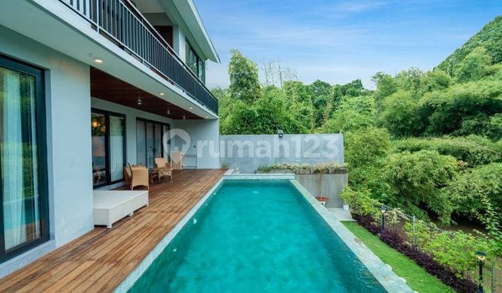 Luxury 3-Bedroom Villa For Rent In Prime Sanur Location (327V)