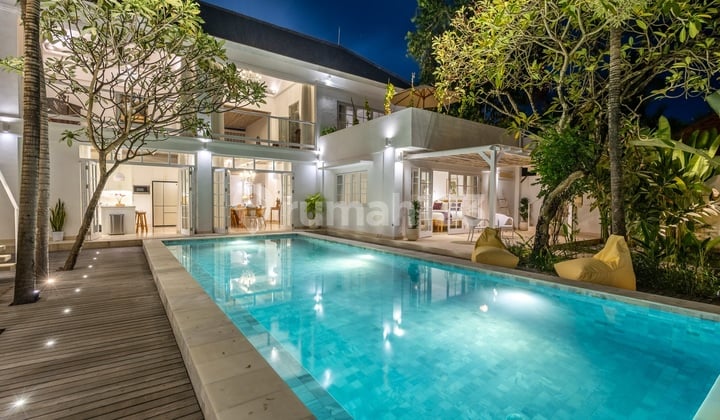 Freehold Luxury Tropical 4 Br Villa In Prime Sanur (169V)