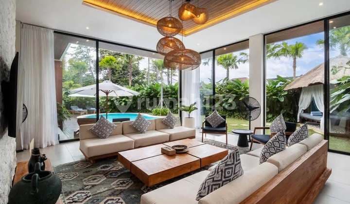 Luxury 4 Bedroom Villa in Canggu 36 Years Leasehold (206V)