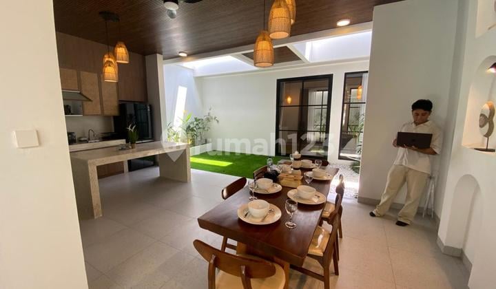 Freehold Luxury Villa For Sale In Bingin Uluwatu - SHM (406V)