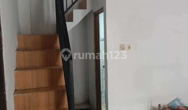 Dijual Rumah 2 Lantai di Dalung Lokasi Strategis (101V)