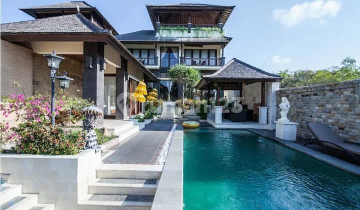 Spacious 4 Bedroom Villa On 500Sqm Land In Ungasan (382V)