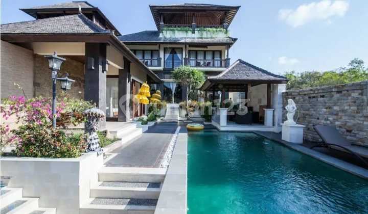 Spacious 4 Bedroom Villa On 500Sqm Land In Ungasan (382V)