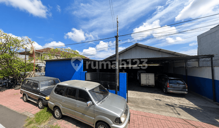 Commercial Property in Renon - Ideal for Workshop, Office & Business (101V)